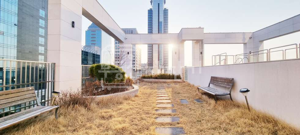 서울 강남구 역삼동 역삼역 도보 5분 센터필드 인근 하이엔드 오피스텔 월세 매물번호 10279 사진 10