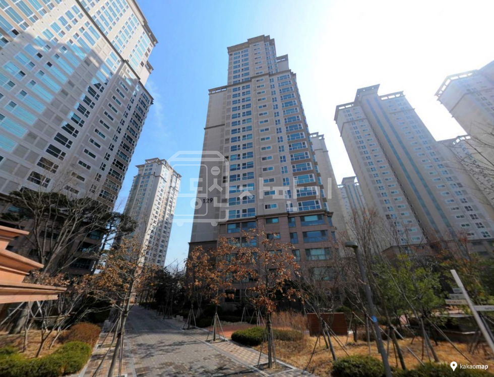 서울 서초구 반포동 반포자이 129동 고층 매매 매매 매물번호 10206 사진 1